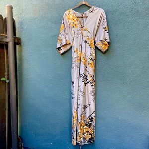 Gray and Black Kimono motif dress M